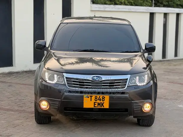 Subaru Forester 2009 Black - 1