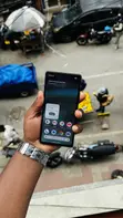Google Pixel 6a 128GB Nyeusi - 2