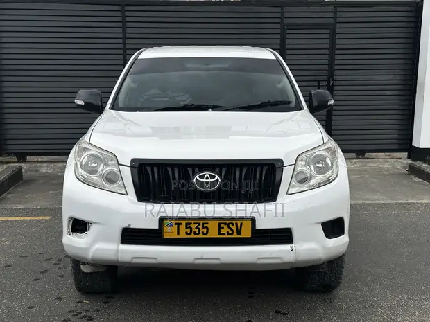 Toyota Land Cruiser Prado 3.0 TD 2011 White - 1