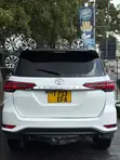Toyota Fortuner 2.4 D AWD 2020 Pearl - 4