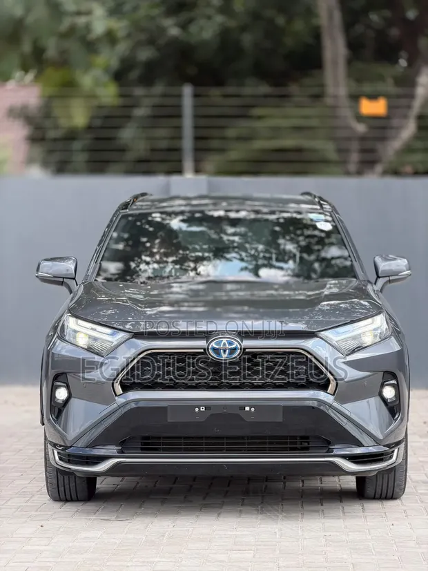 New Toyota RAV4 2025 Plug-in Hybrid - 1