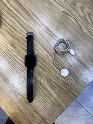Apple Watch Series 9 45mm