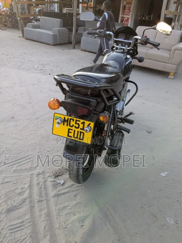 Bajaj Boxer 125 2025 Black - 1