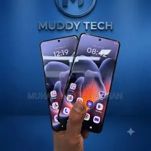 Motorola Edge 70 Ultra 5G 512GB Nyeusi (Iliyoisha Safi)