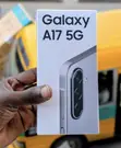 New Samsung Galaxy A17 5G 256GB Gray - 3