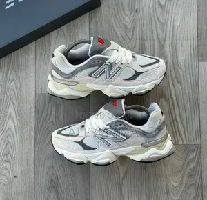 New Balance Sneakers za Wanaume - Ubora 2026