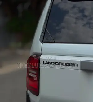New Toyota Land Cruiser Prado 2025 White