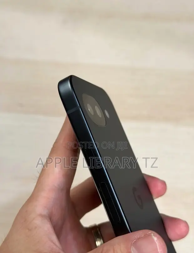 New Google Pixel 10a 128GB Black - 1