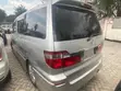 Toyota Alphard 2002 Silver - 4
