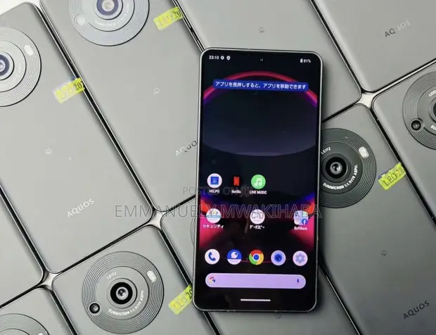 Sharp Aquos R8s Pro 256GB Refurbished - 1