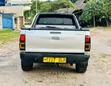 Toyota Hilux Double Cabin 2018 Silver - 2