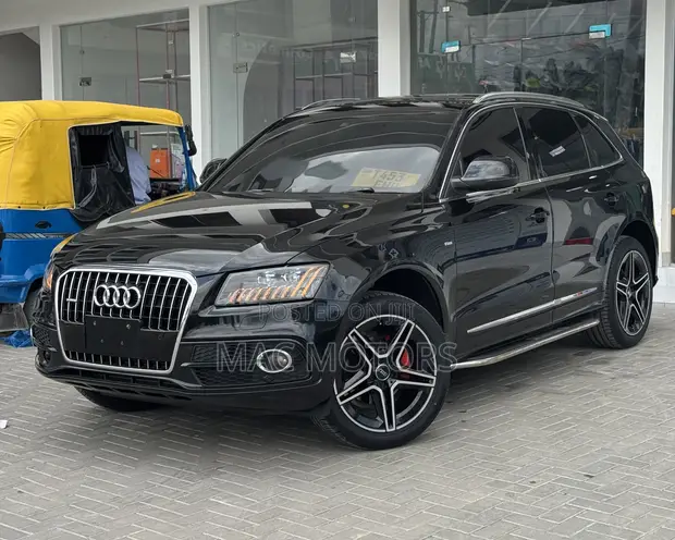 Audi Q5 S Line 2015 Black - 1