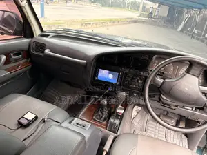 Toyota Land Cruiser Series 90 1997