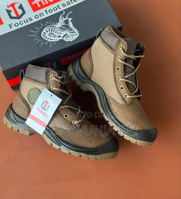Caterpillar Steel Toe Safety Boots - 1