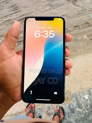Apple iPhone XS Max 64GB White