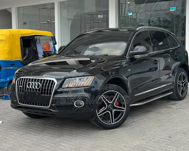 Audi Q5 S Line 2015 Black - 1