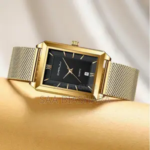 Crrju Quartz Classic Watch - Gold and Black