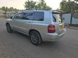 Toyota Kluger 2003 Silver - 4