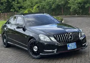Mercedes-Benz E350 AMG Sport 2012 Black