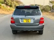 Toyota Kluger 2002 Gray - 2