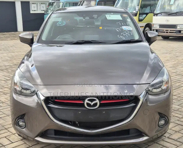 Mazda Demio XD Touring 2016 - 1