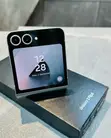 New Samsung Galaxy Z Flip6 256GB - 2