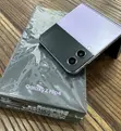 New Samsung Galaxy Z Flip4 256GB - 4