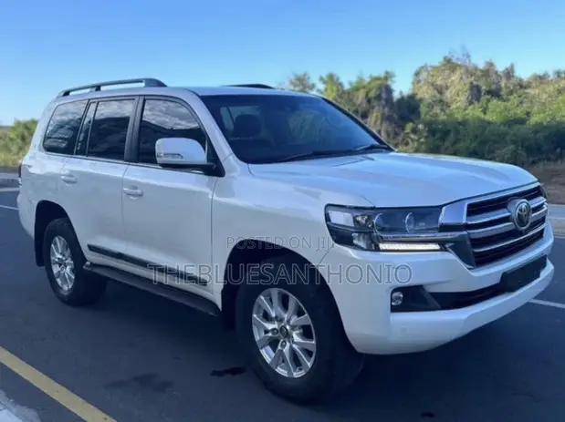 Toyota Land Cruiser V8 2021 Diesel - 1