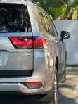 Toyota Land Cruiser 300 ZX 2024 Mpya - 5