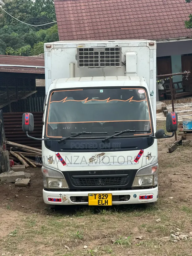 Mitsubishi Canter Fridge Truck - 1