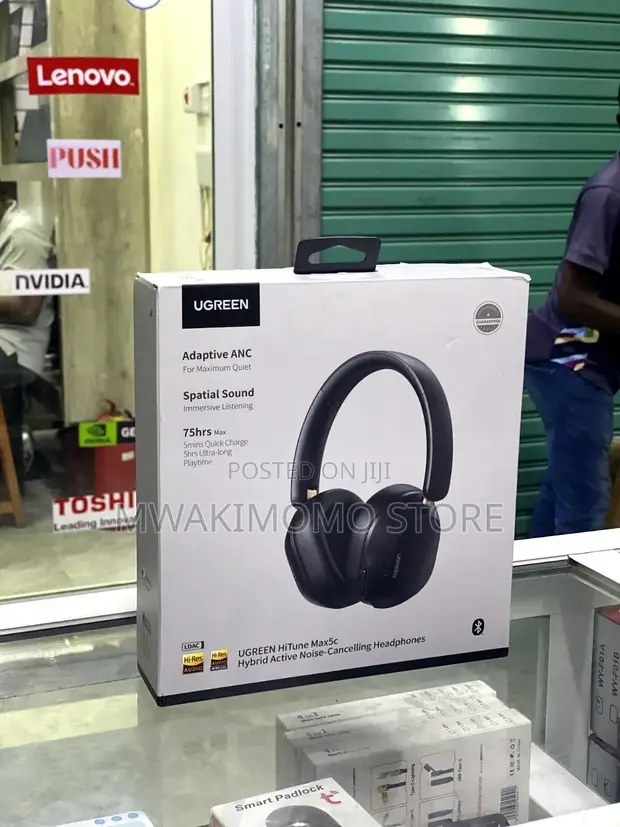 Ugreen HP203 Over-Ear Wireless Headphones - 1