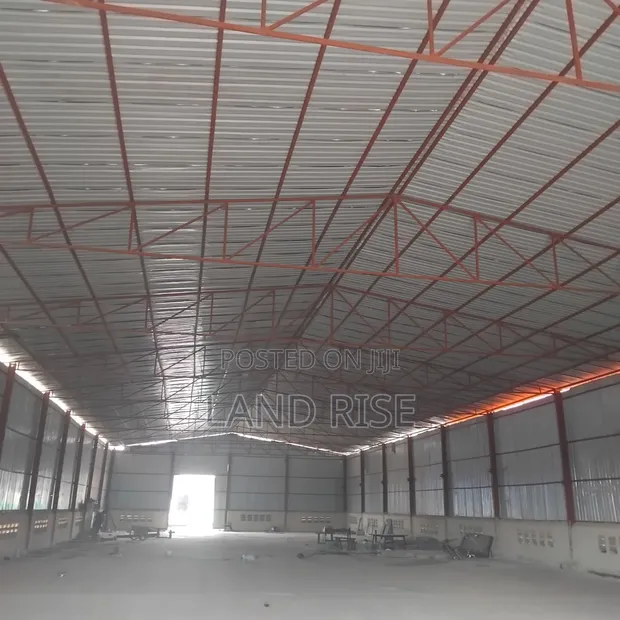1000 sqm Warehouse for Rent, Mandela Road - 1