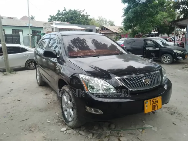 Toyota Harrier 2006 Maroon - 1