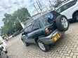 Toyota RAV4 1999 Kijani - 1