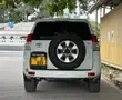 Toyota Land Cruiser Prado 2011 White - 2