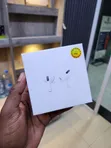 Apple AirPods (2nd Gen) na Charging Case - 1