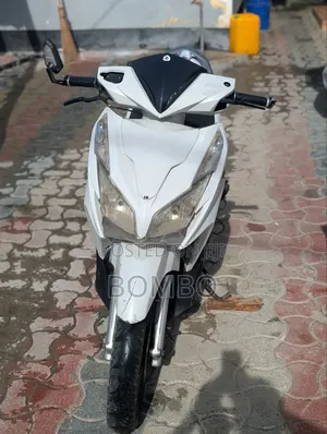 Honda Click 125i Scooter 2017
