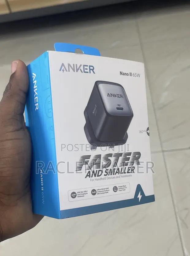 Anker 65W Fast Charger - Black - 1