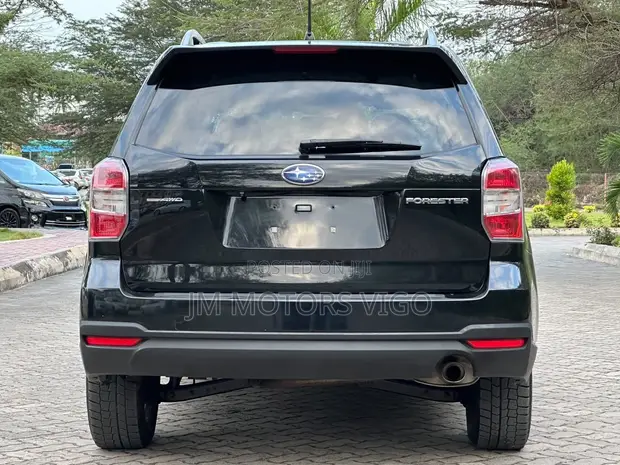 Subaru Forester 2014 Black - 1