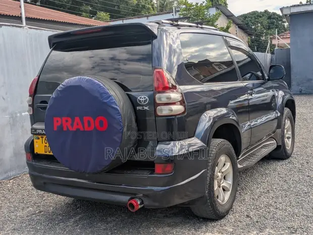 Toyota Land Cruiser Prado 2.7 3dr 2004 Black - 1