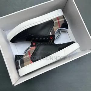 Viator vya Wanaume vya Premium vya Burberry Plaid