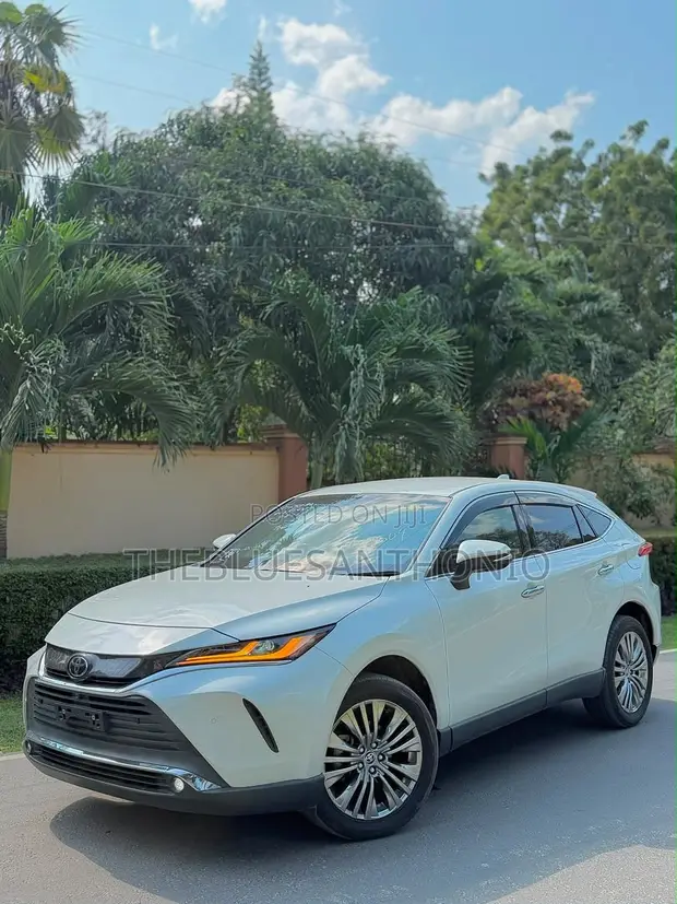 Toyota Harrier 2021 White - 1