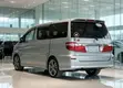 Toyota Alphard 2005 Silver - 3