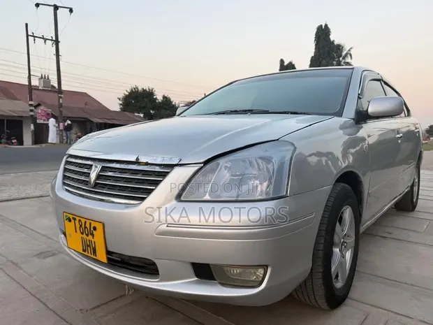 Toyota Premio 2005 Silver - 1