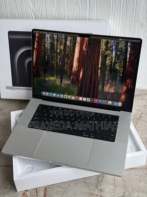 Apple MacBook Pro 16" 2026 M5 Max 48GB RAM 2TB SSD