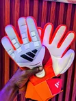 Gloves za Kipa za Goli (Ubora wa Juu) - 1