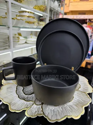 16-Piece Black Ceramic Dinner Set