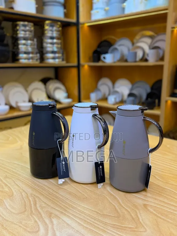 QAA Vacuum Flask (1.5L, 2L) - 1