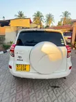 Toyota RAV4 2008 White - 2