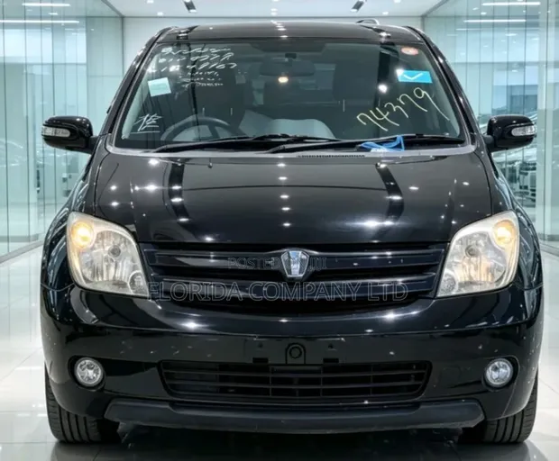 Toyota IST 2004 Black - 1